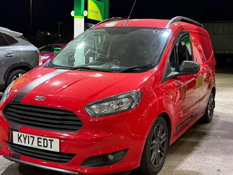 A Late-Night Rescue: Emergency Pet Transport to London City Airport